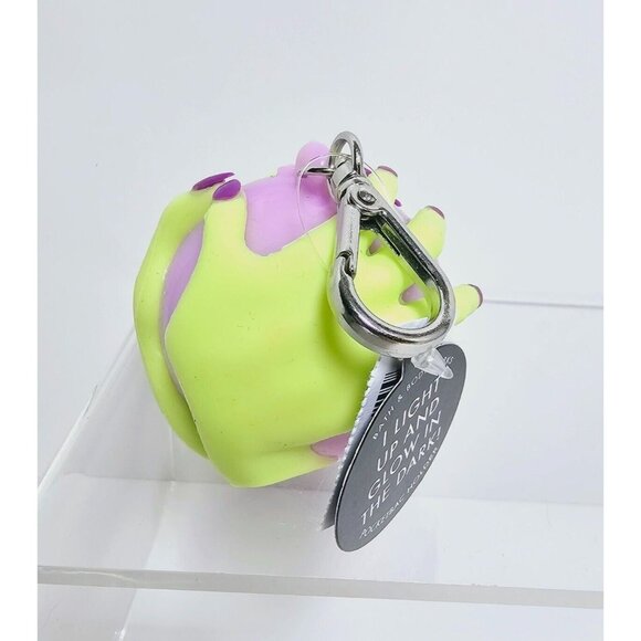 Witch Hand Glow n the Dark LightUp Crystal Ball Pocketbac Holder Bath Body Works - Picture 5 of 9